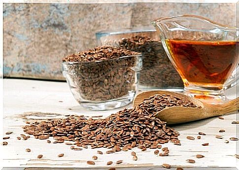 Flaxseed water to treat colitis