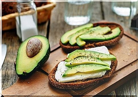 9 reasons to eat avocado