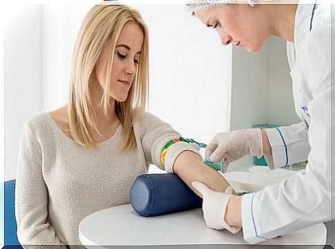 Doctor measuring iron level in patient