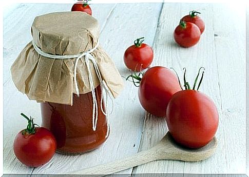 How to make pickled tomatoes