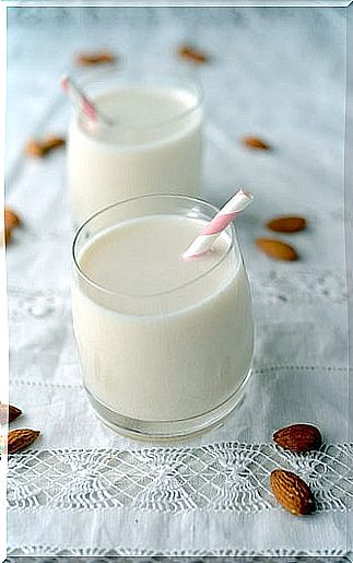 Almond vegetable milk