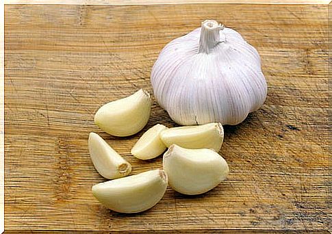 Garlic is one of the natural remedies for high blood pressure