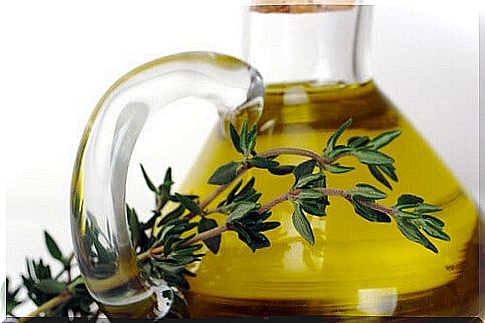 Thyme-oil for-your-hair-growth